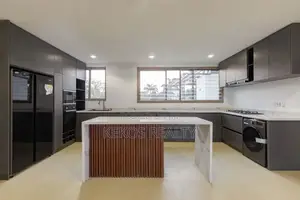 3bdrm Townhouse / Terrace in Villa, Asokoro for rent