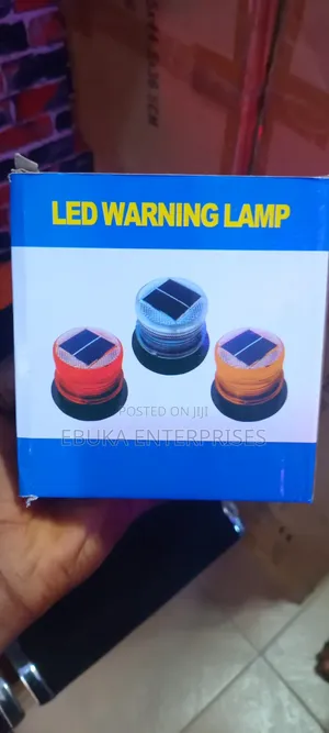 Solar-Powered Led Warning Lamp
