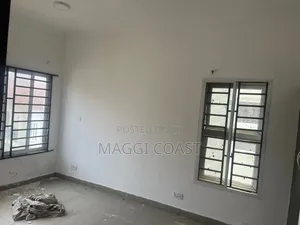 Studio Apartment in Orchid Road, Chevron for rent