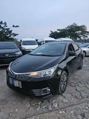 Toyota Corolla 2017 Black