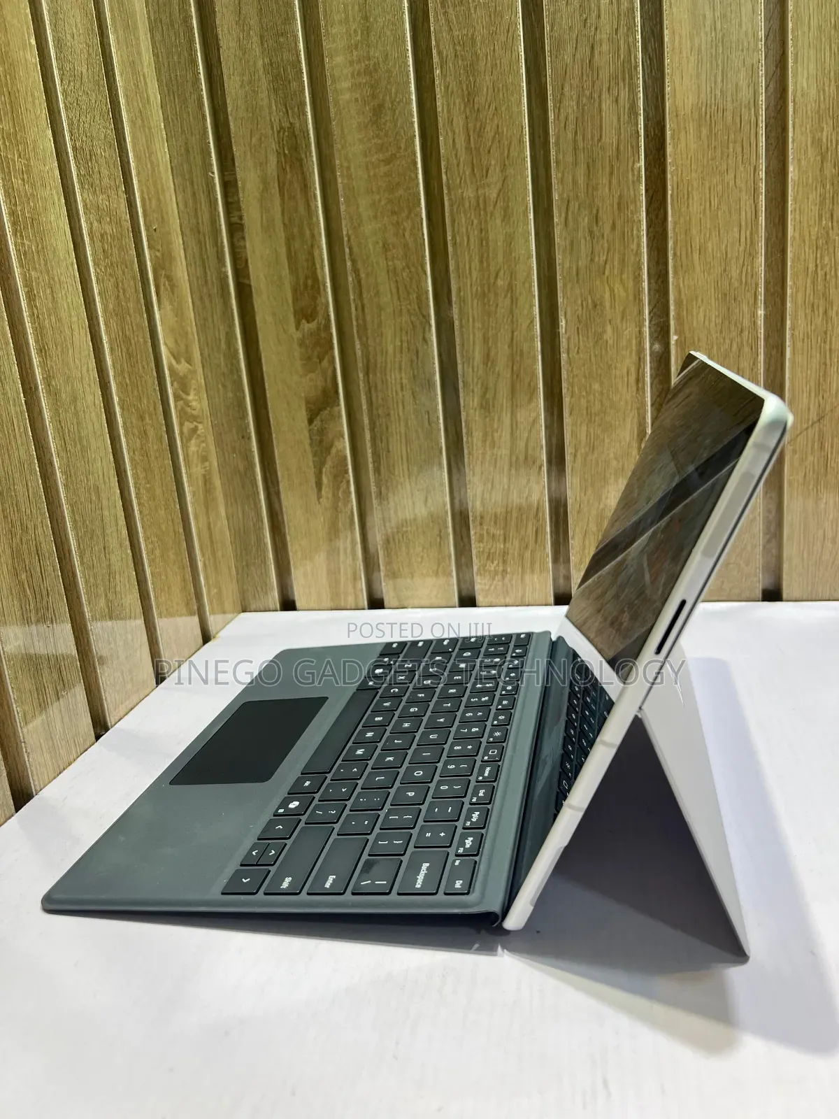 Laptop Microsoft Surface Pro 9 16GB SSD 512GB