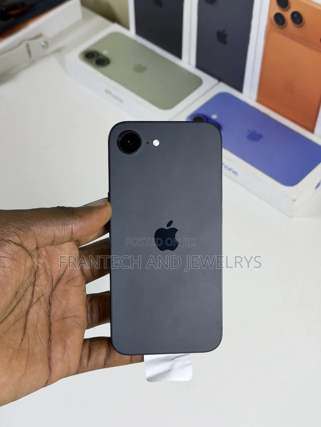 New Apple iPhone 16e 128 GB Black