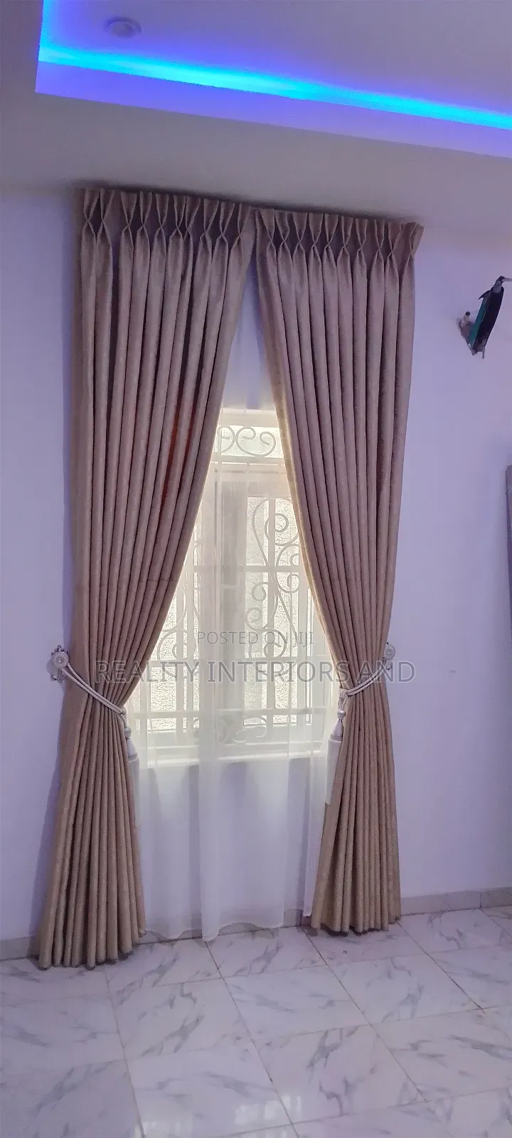 Curtains, Window Blinds and Accessories