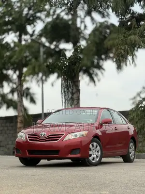 Toyota Camry LE 4dr Sedan (2.5L 4cyl 6AM) 2010 Red