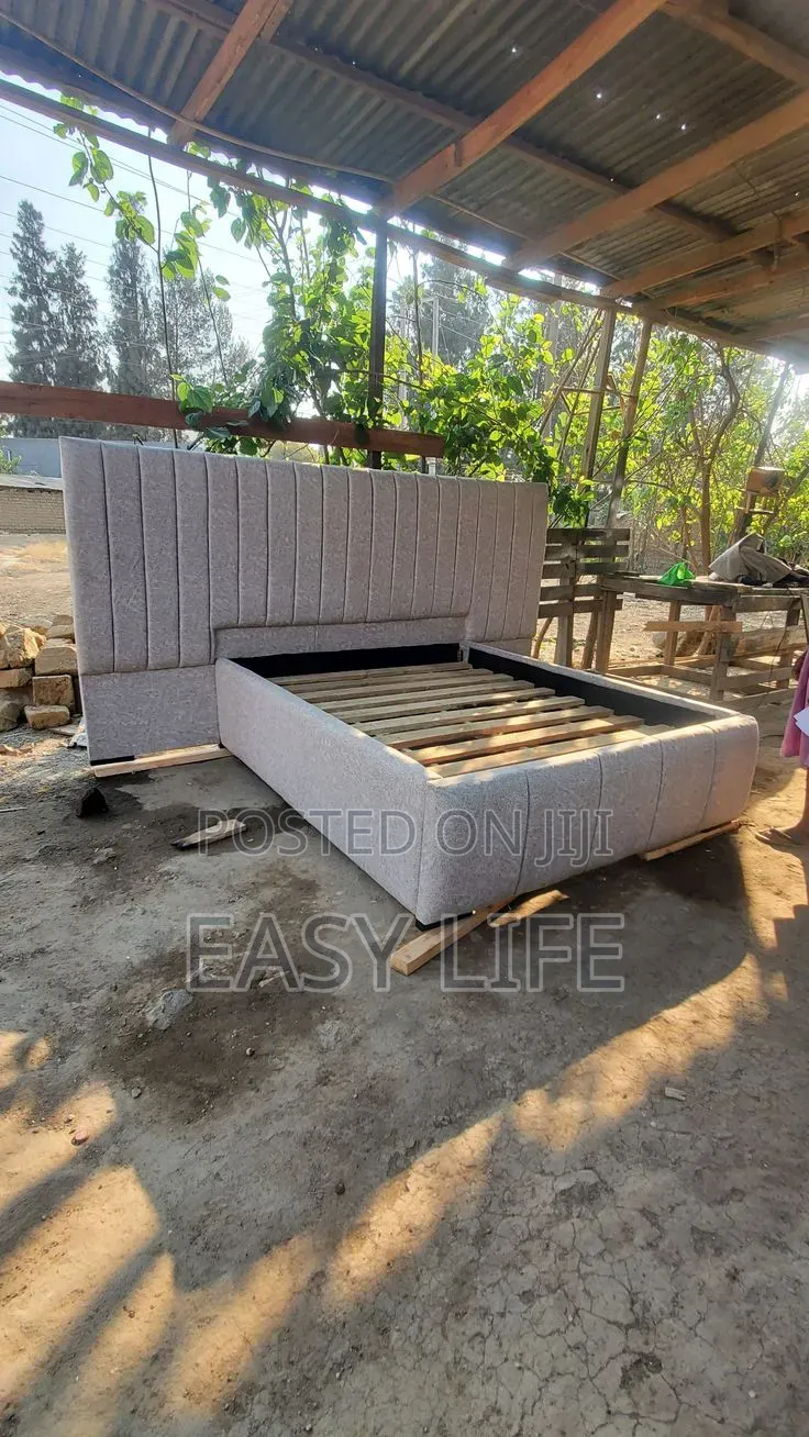 Bedframe Available 0018