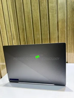 Laptop Asus ROG Zephyrus G15 24GB AMD Ryzen 9 SSD 512GB