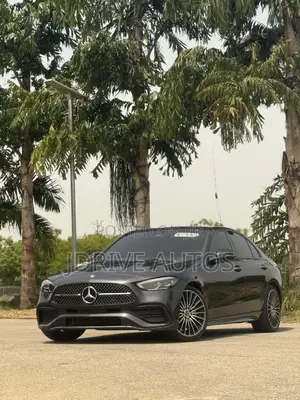 Mercedes-Benz C300 2023 Gray