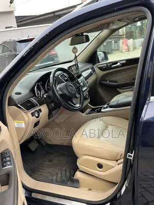 Mercedes-Benz M Class ML350 4MATIC 4dr SUV AWD (3.5L 6cyl 7A) 2014