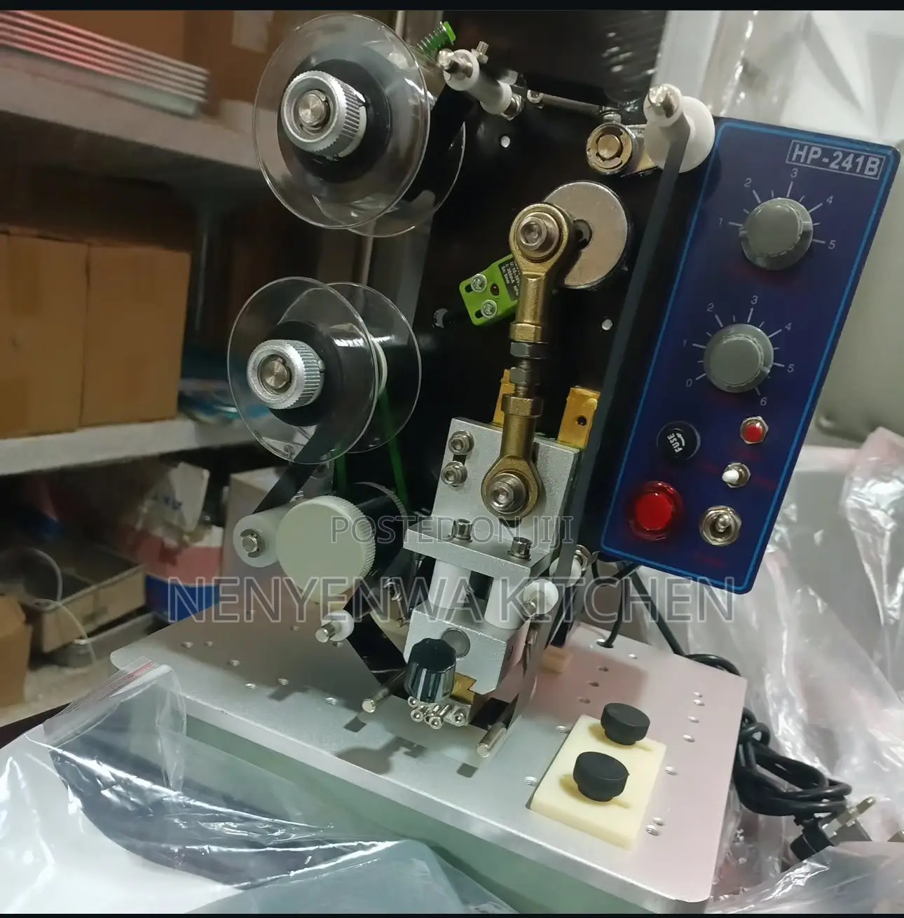 Industrial Automatic Date Coding Machine