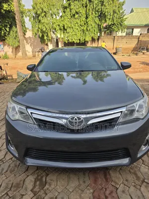 Toyota Camry L 4dr Sedan (2.5L 4cyl 6A) 2012 Gray