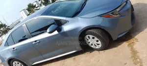 Toyota Corolla LE 2020 Gray
