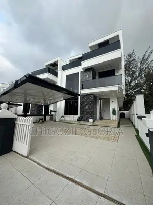 Furnished 5bdrm Duplex in Orange Island for sale