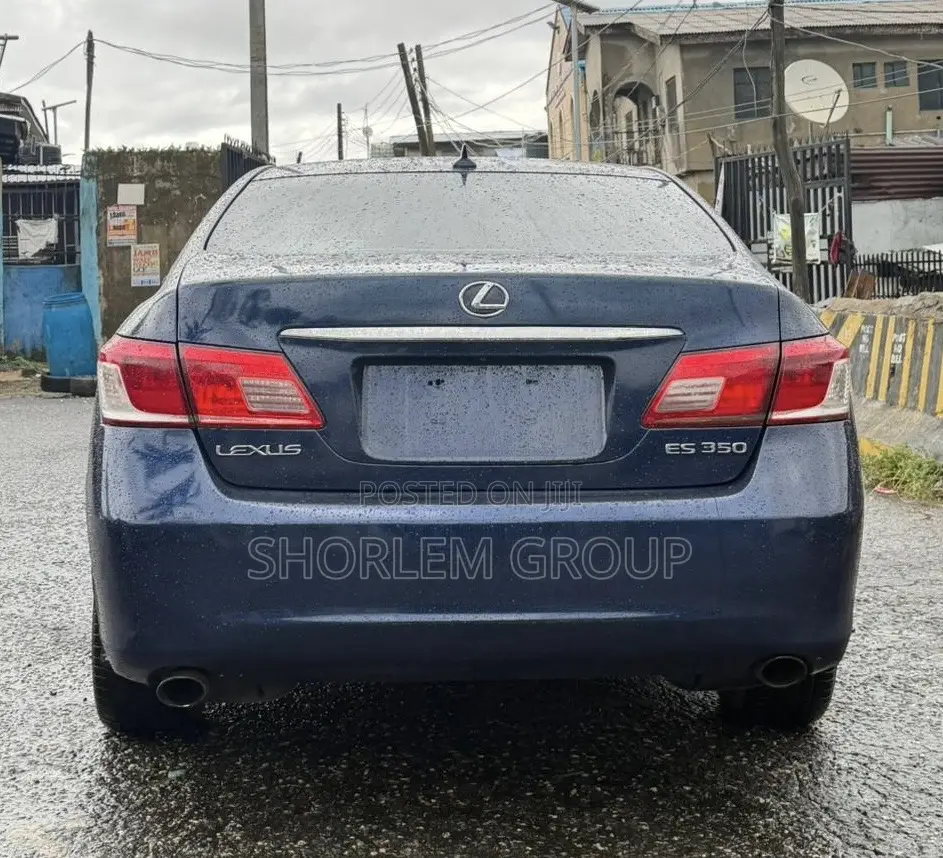 Lexus ES 350 2010 Blue