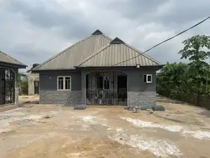 2bdrm Apartment in Good Sherpard Estate, Obafemi-Owode for rent