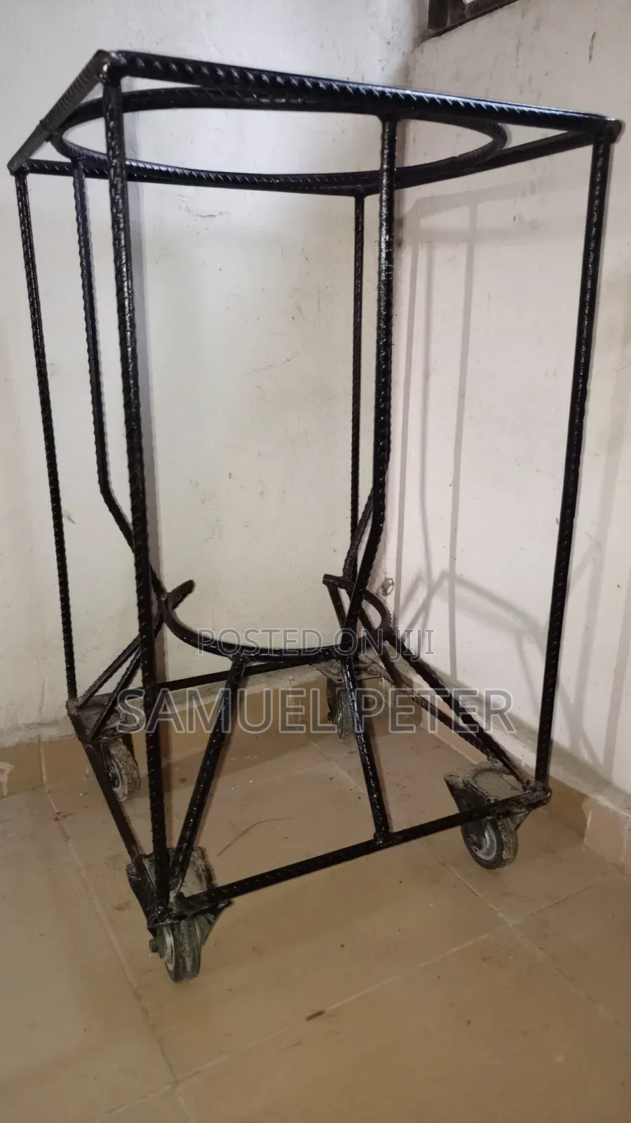 Cylinder Stand