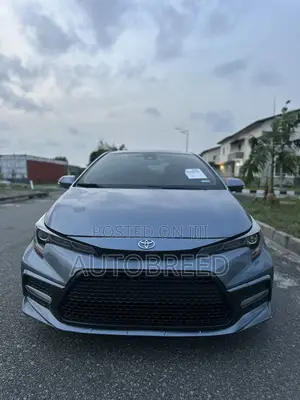 Toyota Corolla SE (1.8L 4cyl 2A) 2019 Blue