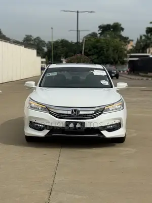 Honda Accord Touring V6 4dr Sedan FWD (3.5L 6cyl 6A) 2017 White