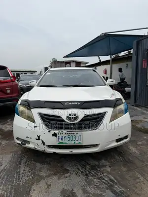 Toyota Camry 2010 White