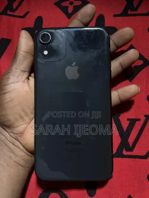 Apple iPhone XR 64 GB Black