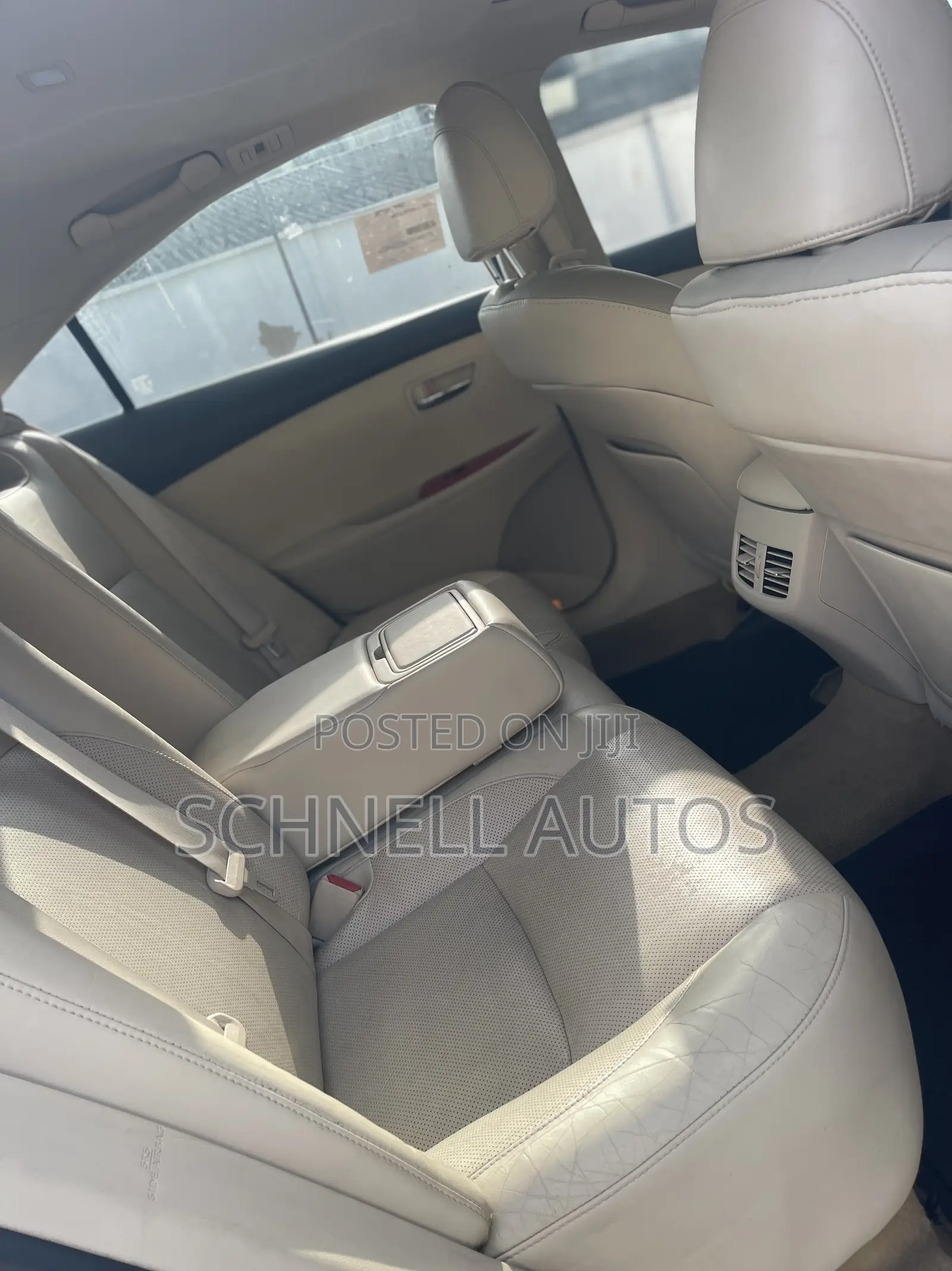 Lexus ES 350 2012 Gold