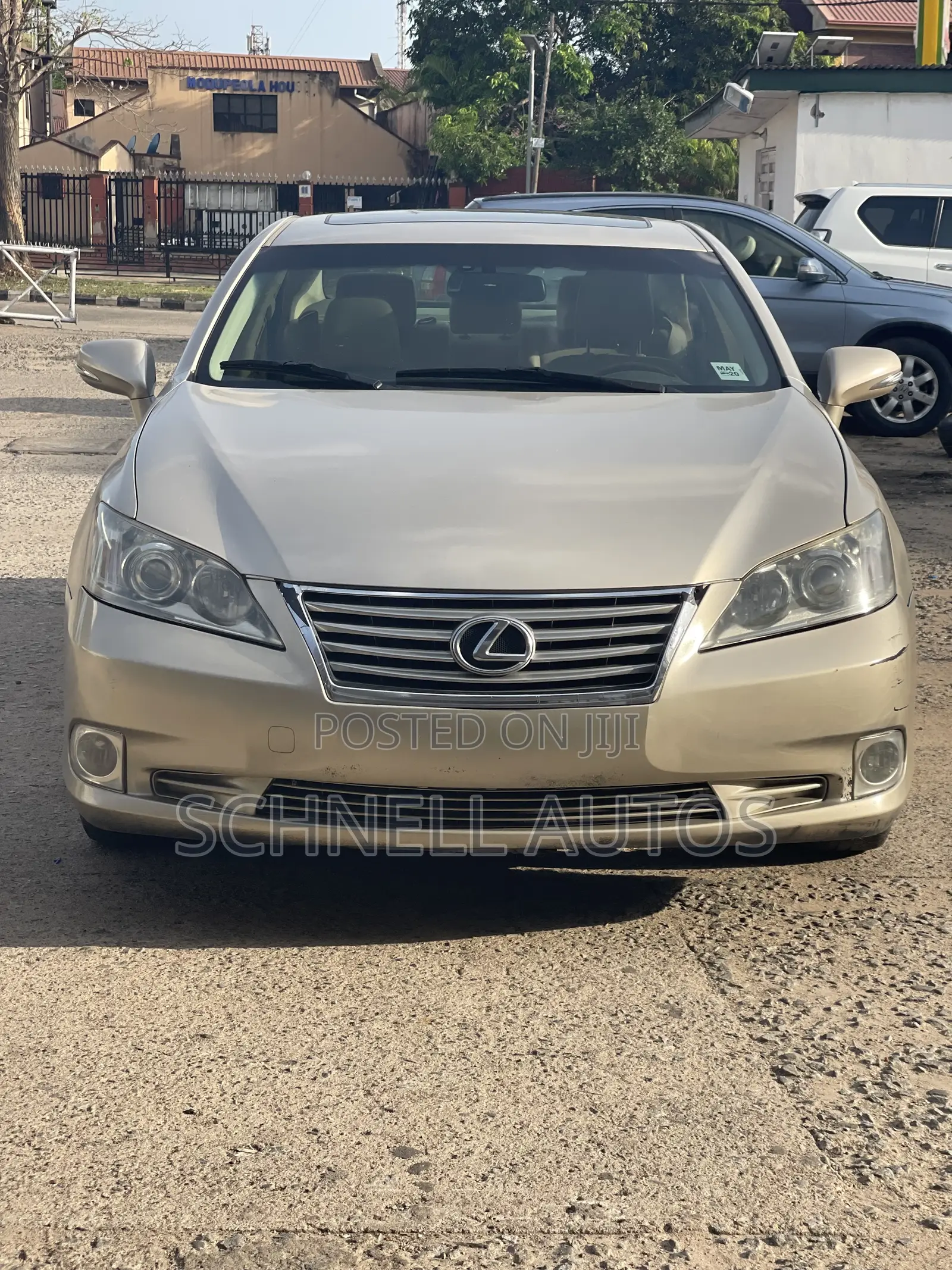 Lexus ES 350 2012 Gold