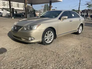 Lexus ES 350 2012 Gold