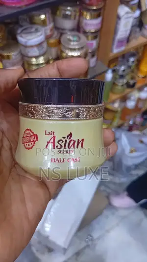 Lait Asian Secret Half Cast