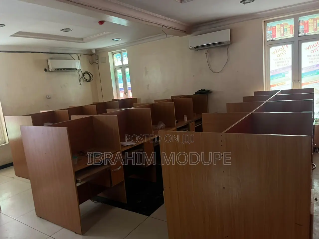Cubicle/Library Tables