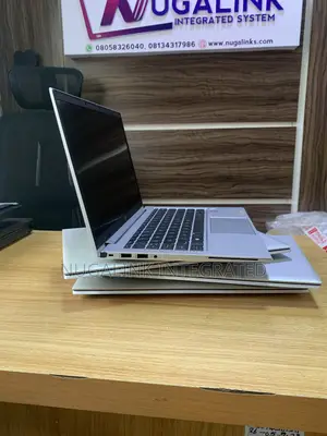 Laptop HP EliteBook 830 G7 8GB Intel Core i5 SSD 256GB
