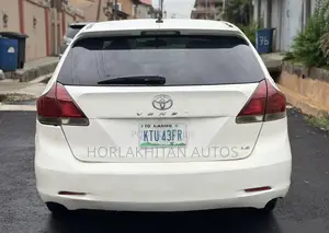 Toyota Venza LE 2013 White