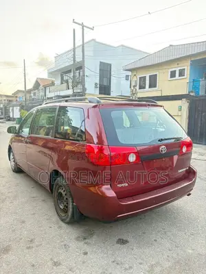 Toyota Sienna 2007 Burgundy