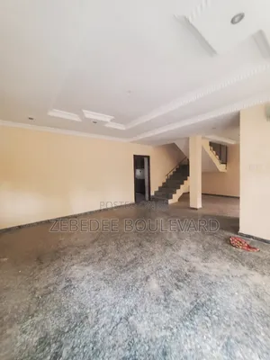 4bdrm Townhouse / Terrace in Gudu for rent