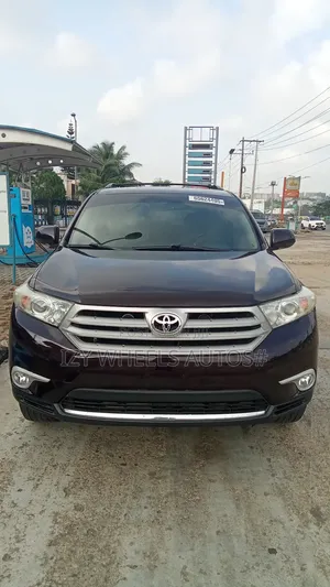 Toyota Highlander Limited 2011 Burgundy