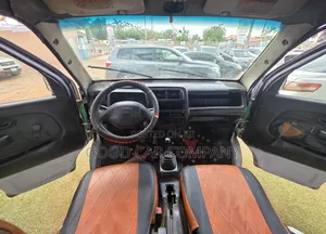 Suzuki Every 2005 White