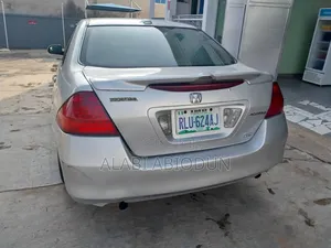 Honda Accord 2007 Silver