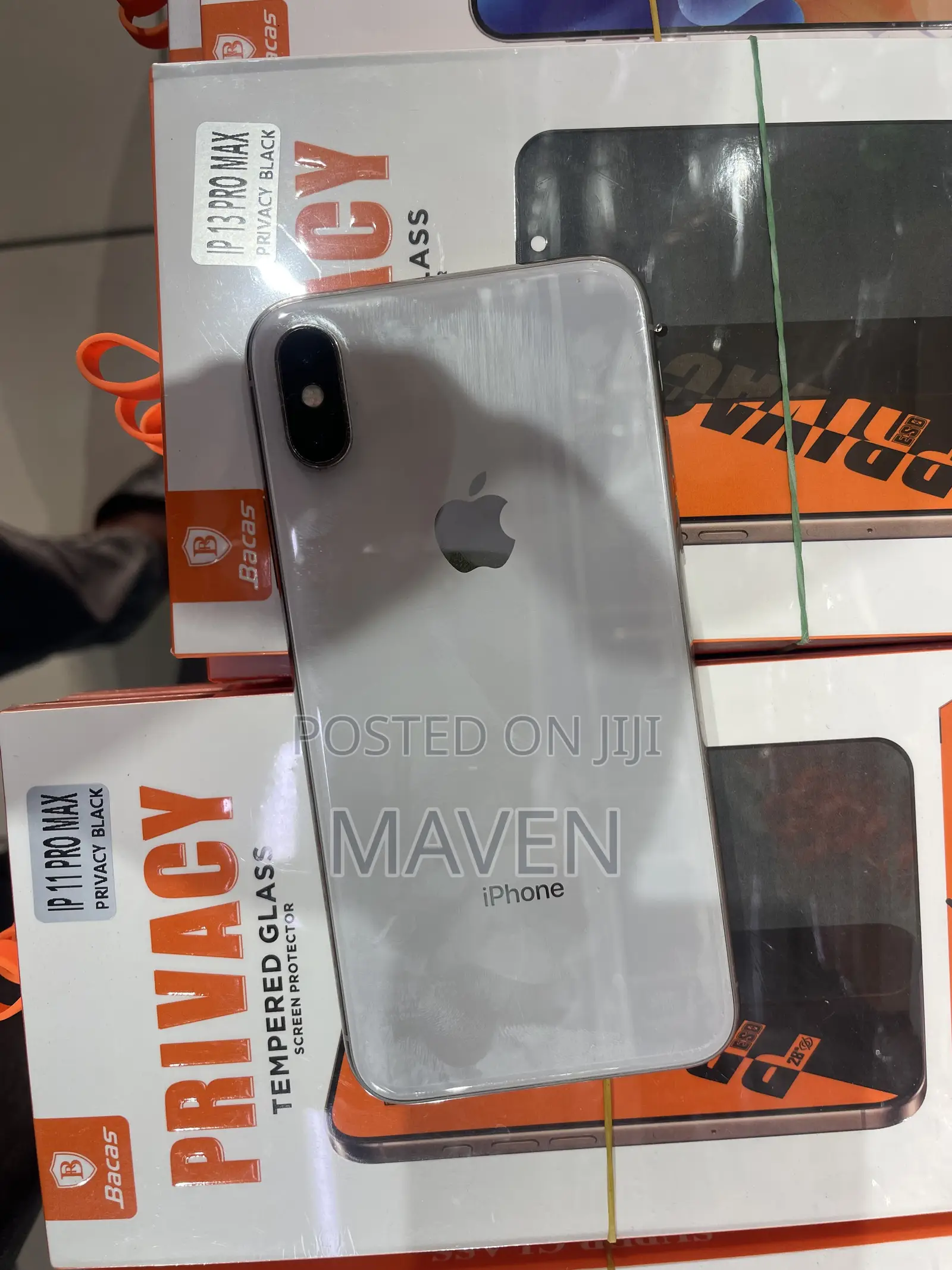 Apple iPhone X 64 GB White