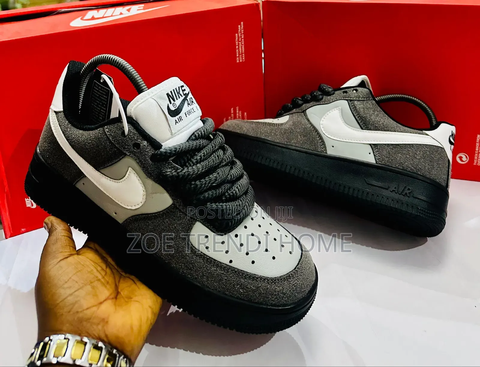 Nike Men’S Shoes – ( Affordable Luxury Version)