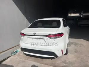 Toyota Corolla L 2022 White