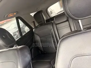 Mercedes-Benz M Class ML350 4MATIC 4dr SUV AWD (3.5L 6cyl 7A) 2014