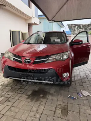 Toyota RAV4 2019 Red