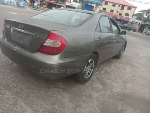 Toyota Camry 2003 Gray