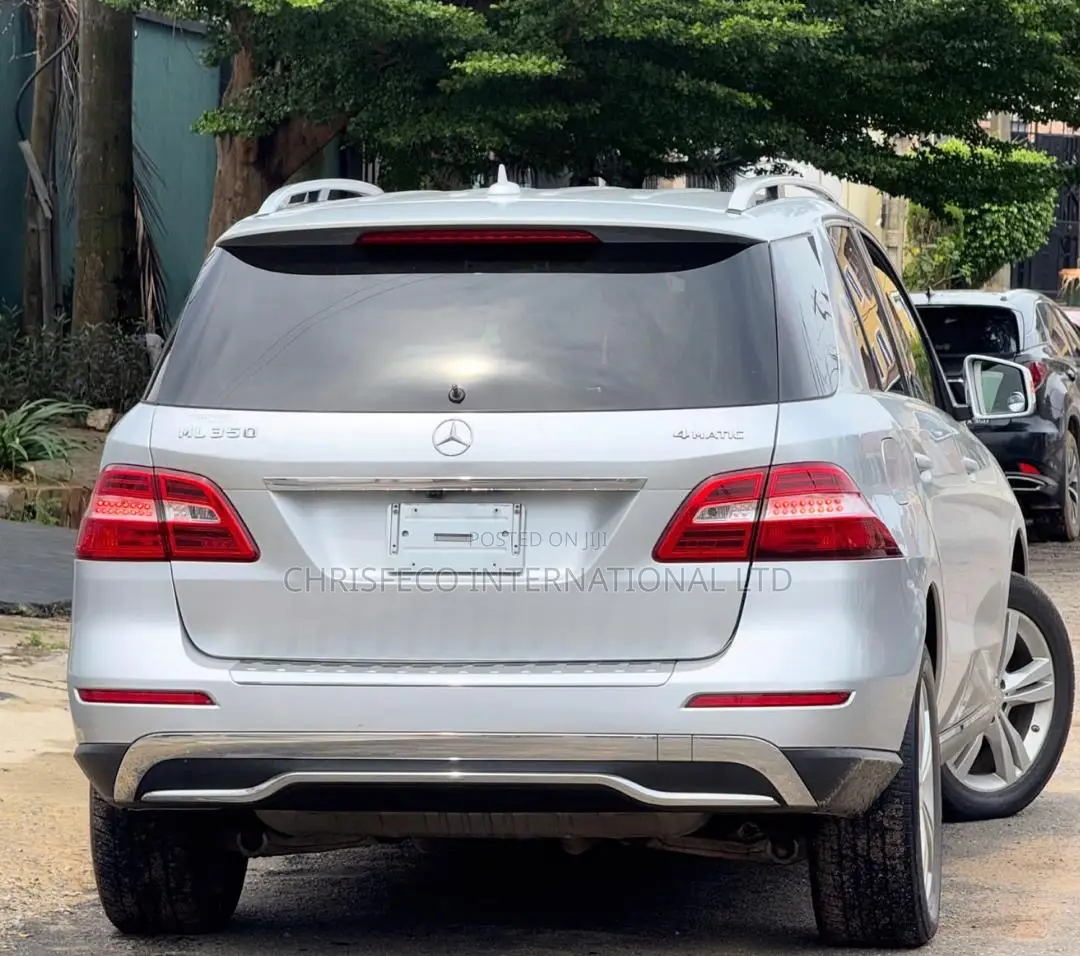 Mercedes-Benz M Class ML350 4MATIC 4dr SUV AWD (3.5L 6cyl 7A) 2014