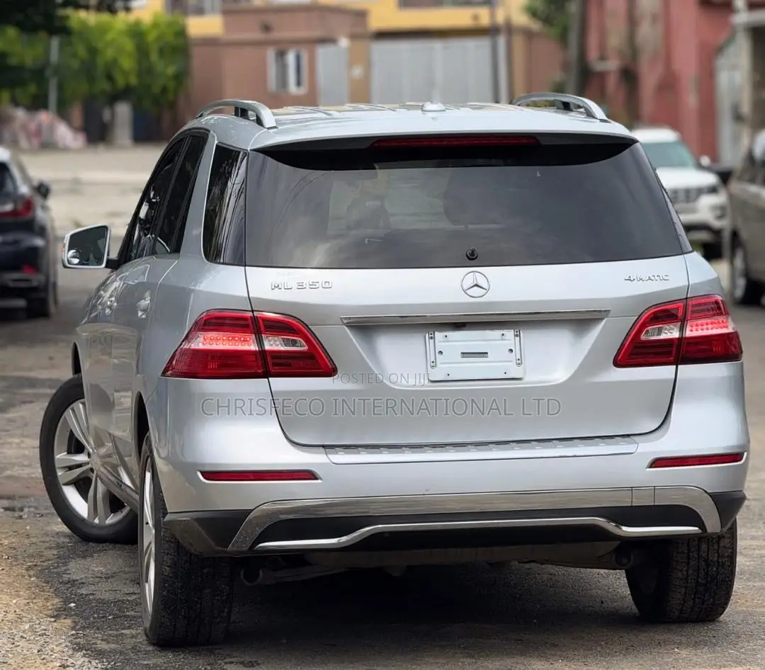 Mercedes-Benz M Class ML350 4MATIC 4dr SUV AWD (3.5L 6cyl 7A) 2014