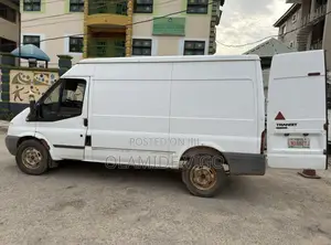 Ford Transit 2000 White