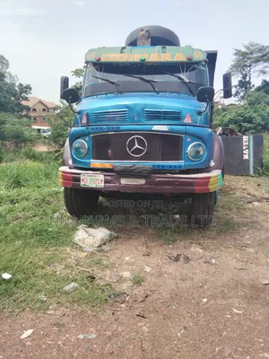 Mercedes 1513