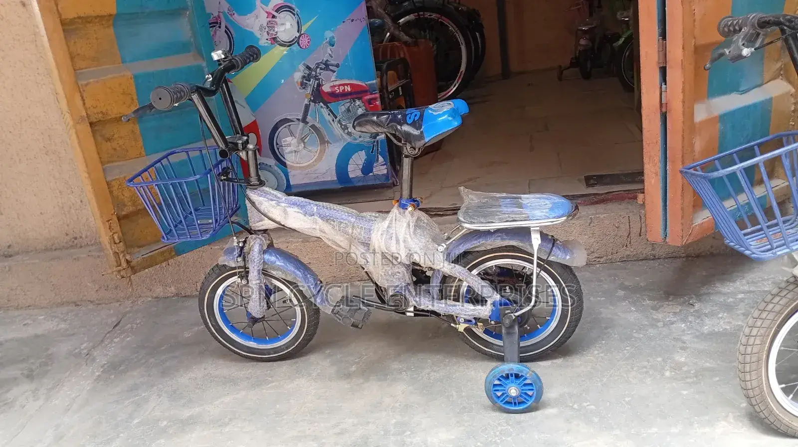 SPN Kids Size 12 Bicycle
