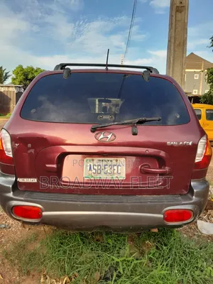 Hyundai Santa Fe 2005 Red