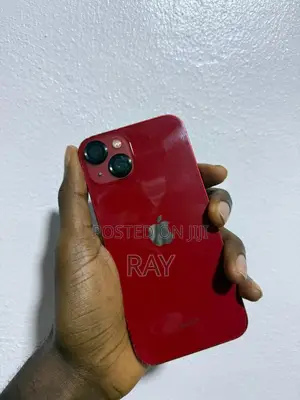 Apple iPhone 13 128 GB Red