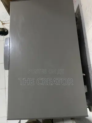 Aeon Chest Freezer 202l