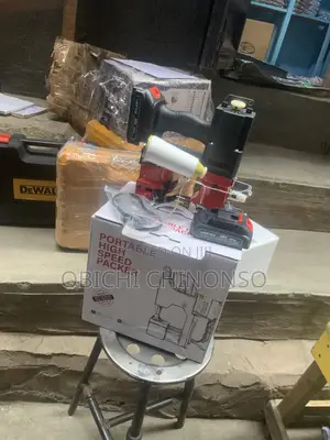 High Speed Bag Closer